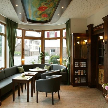 Landgasthof Loewen Neubulach エクステリア 写真
